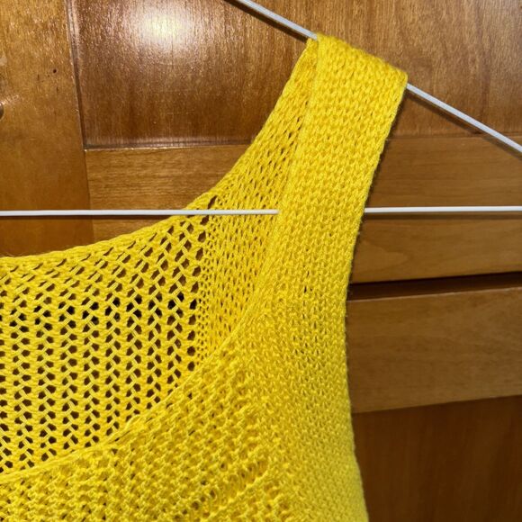 Almost Famous Knitted Skirt Top Set Women Yellow Sleeveless Elastic Waist 3X - Picture 5 of 13